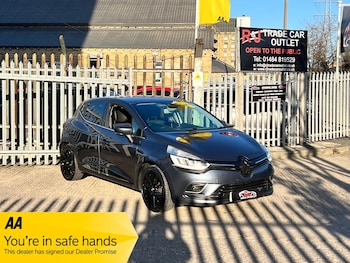 Used Renault Clio 2018 for sale - 75552882: Photo