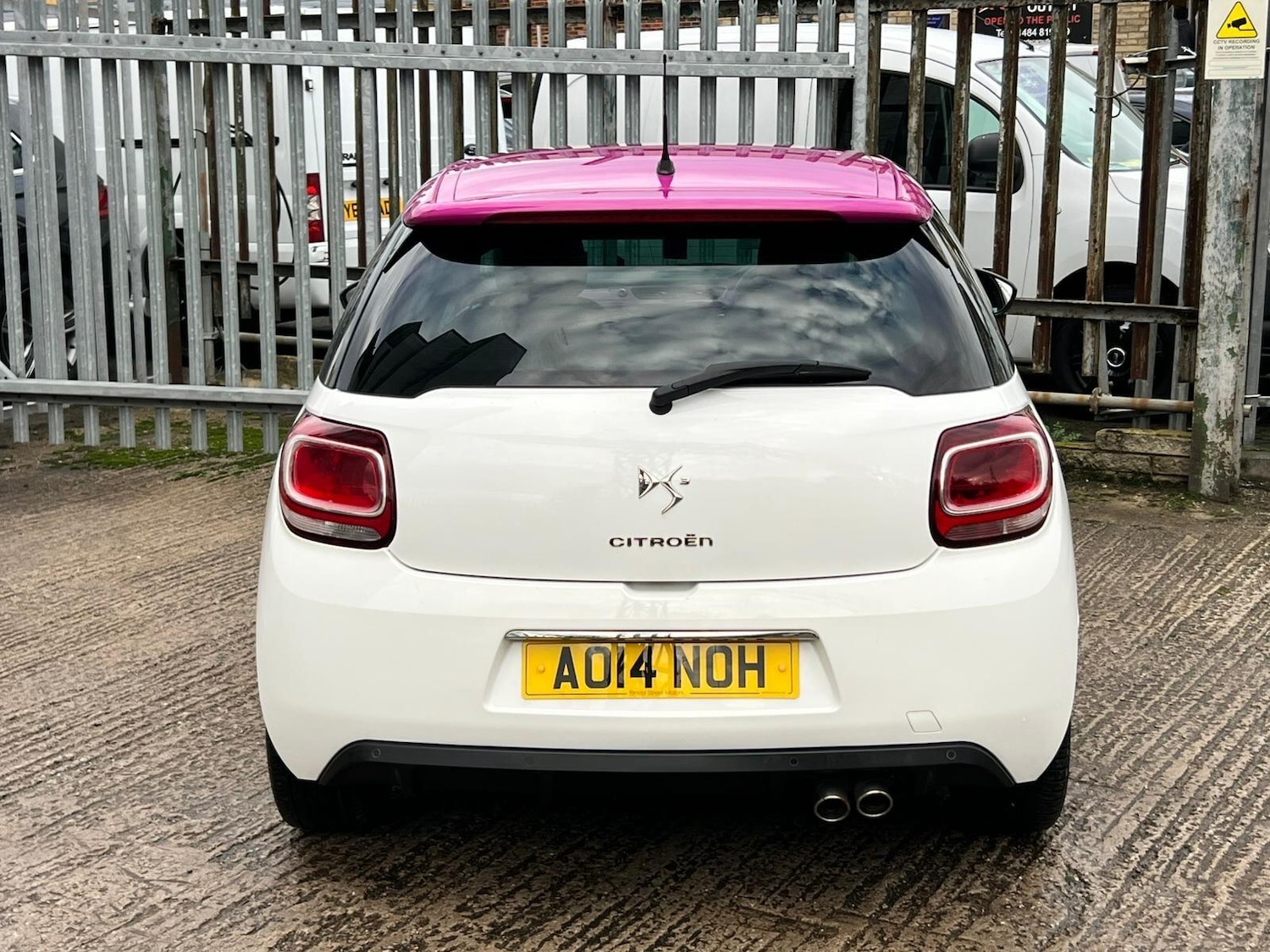 Used Citroen DS3 2014 for sale - 76485653: Photo 21