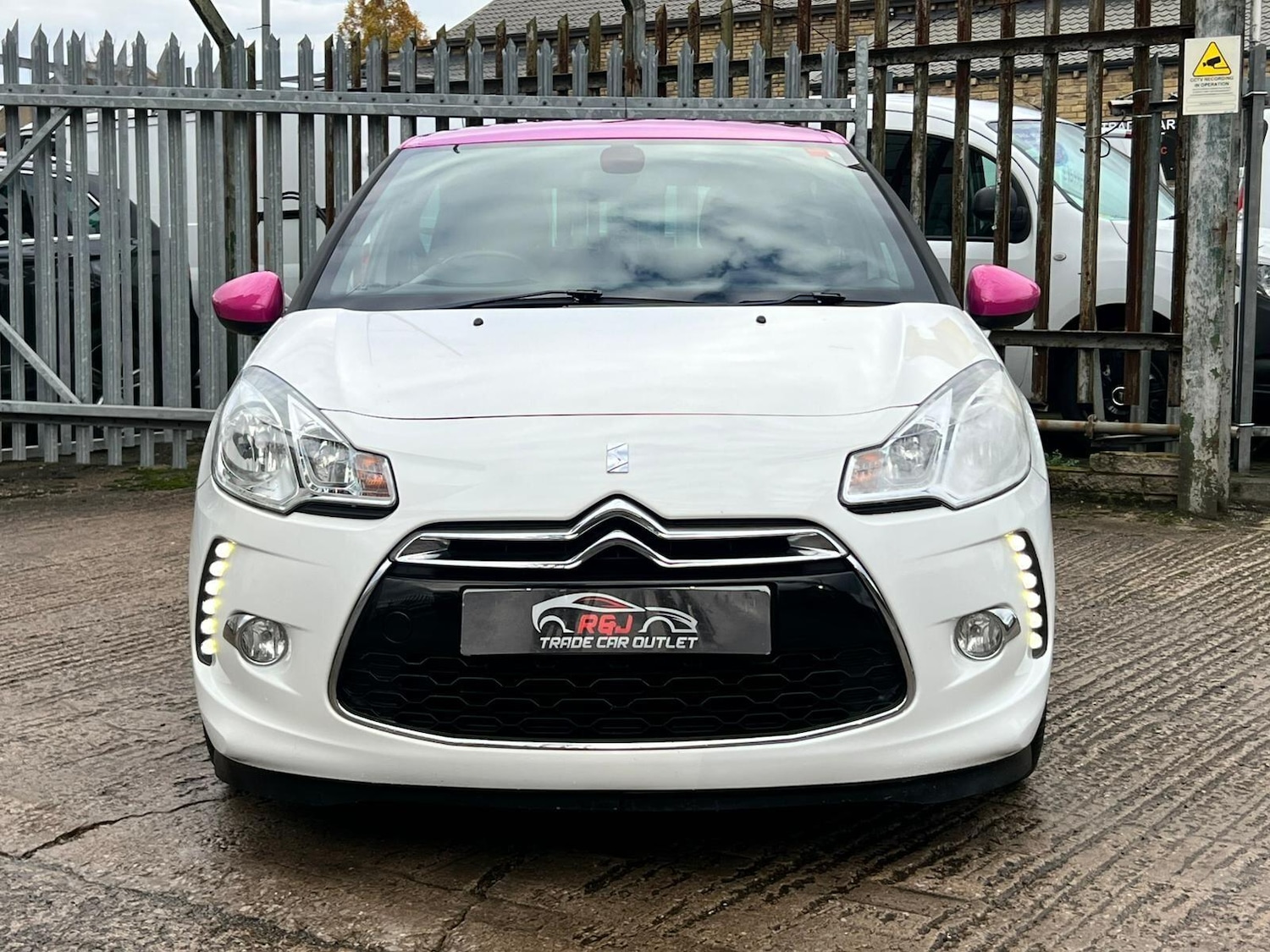 Used Citroen DS3 2014 for sale - 76485653: Photo 7