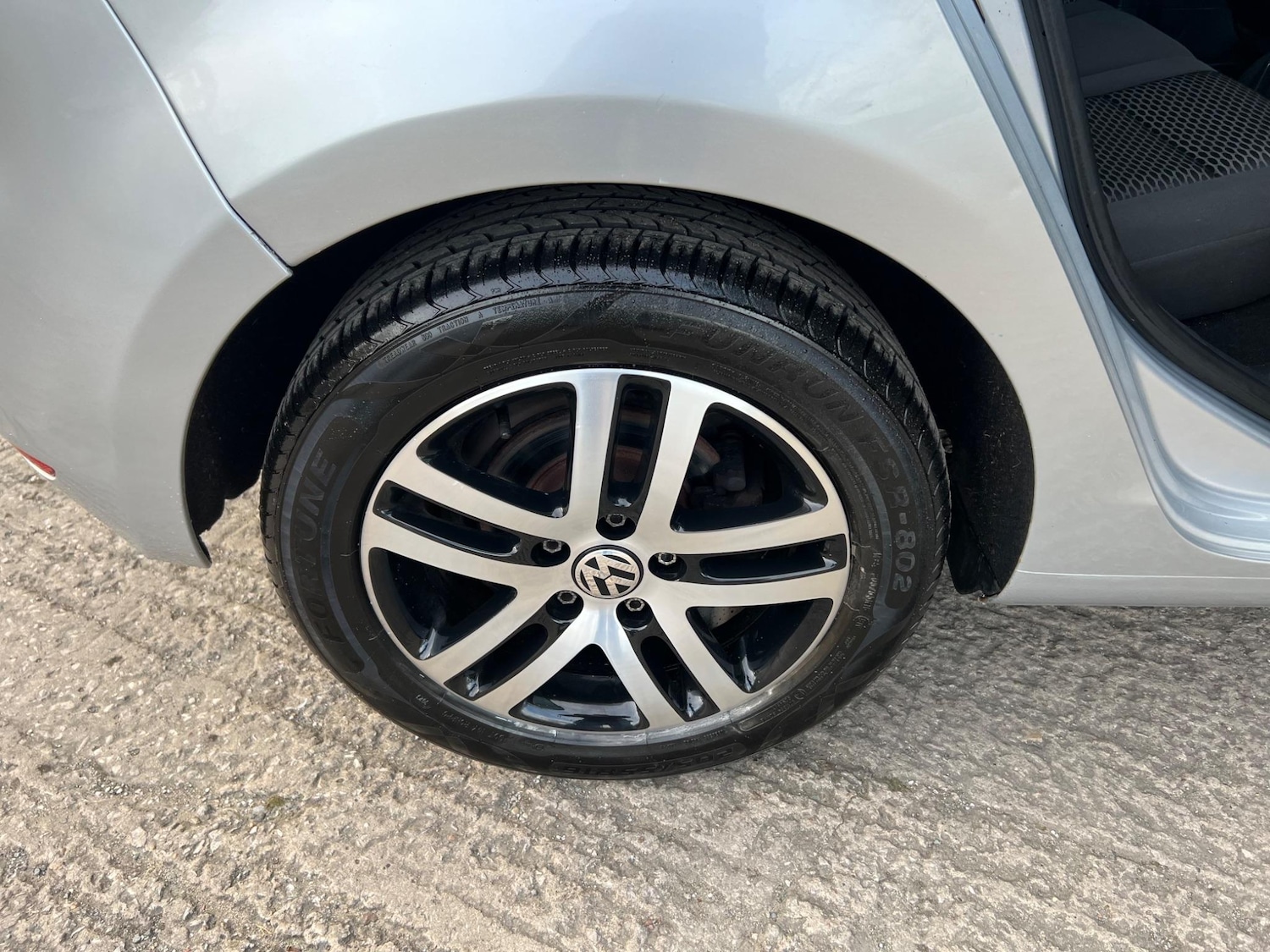 Used Volkswagen Golf for sale - 77049801: Photo 11