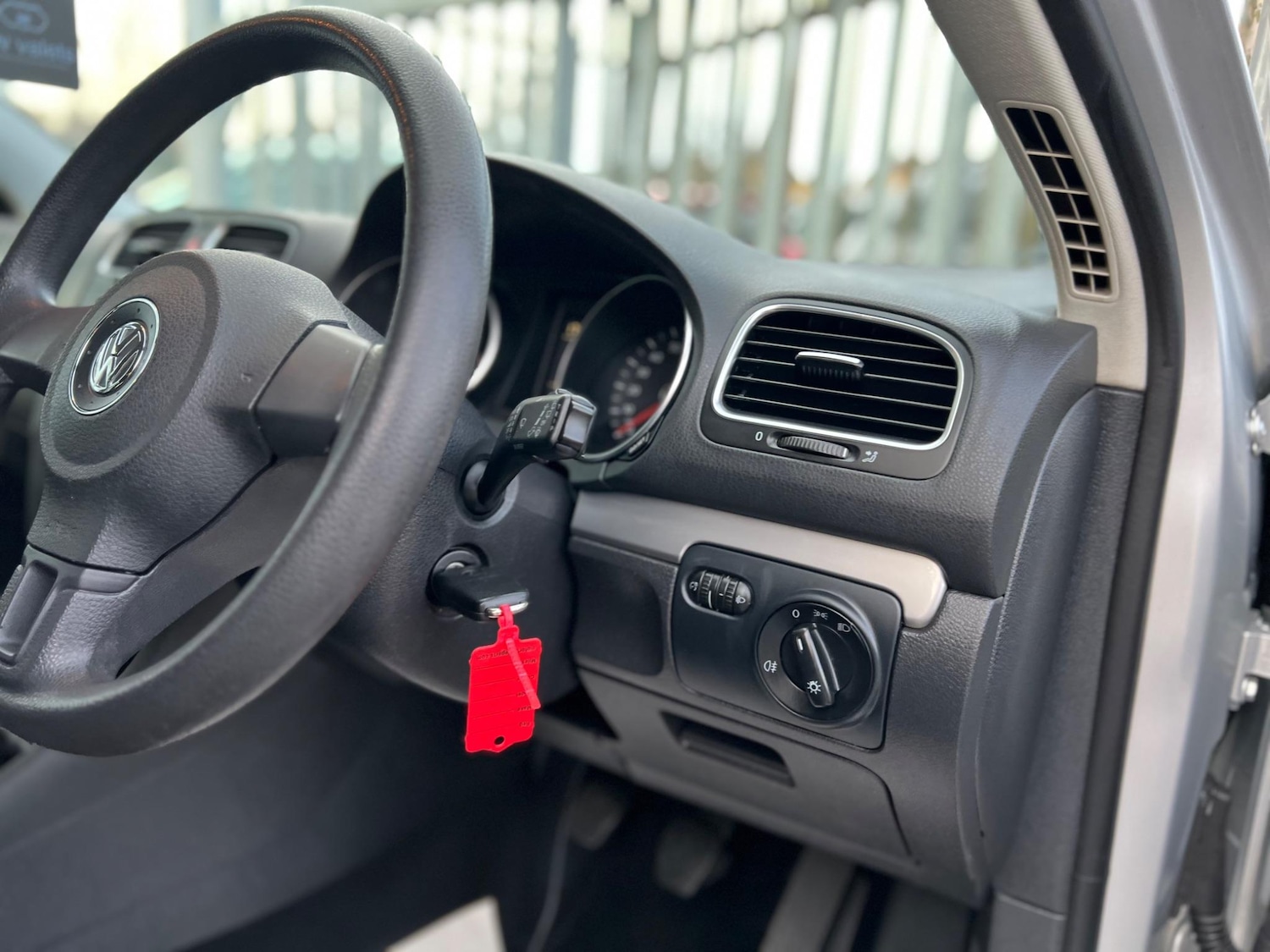 Used Volkswagen Golf for sale - 77049801: Photo 27