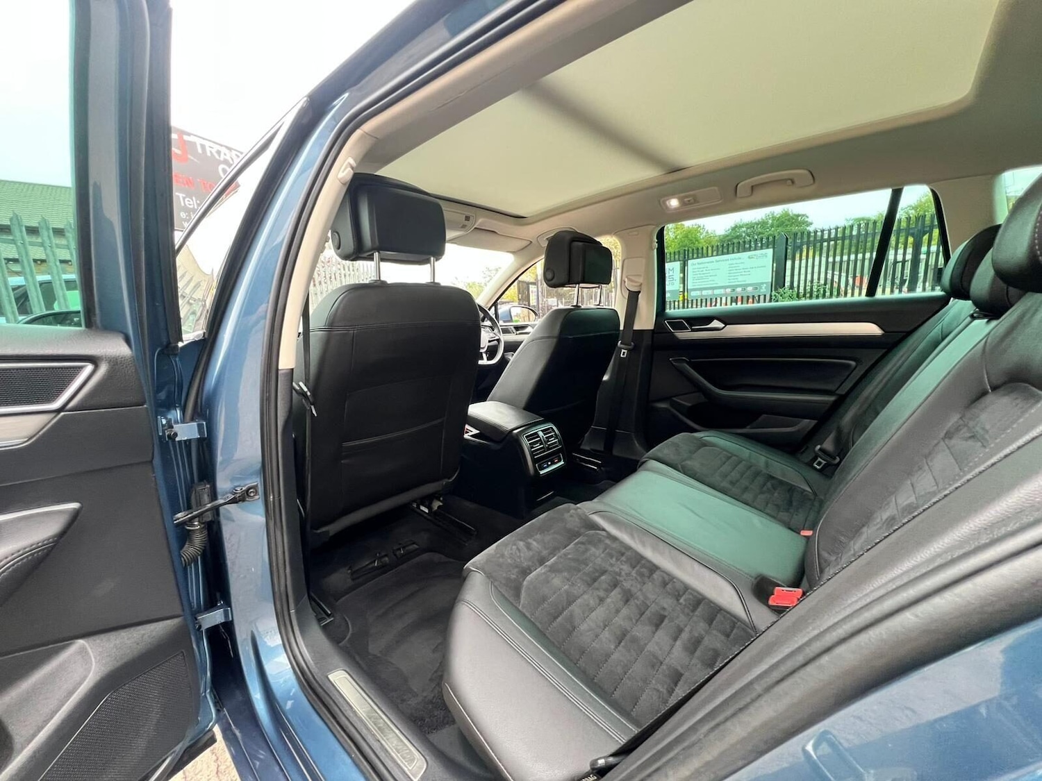 Used Volkswagen Passat 2018 for sale - 77703332: Photo 70