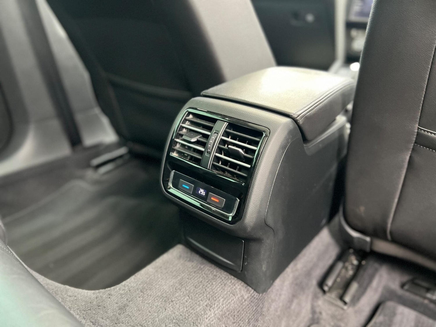 Used Volkswagen Passat 2018 for sale - 77249701: Photo 64