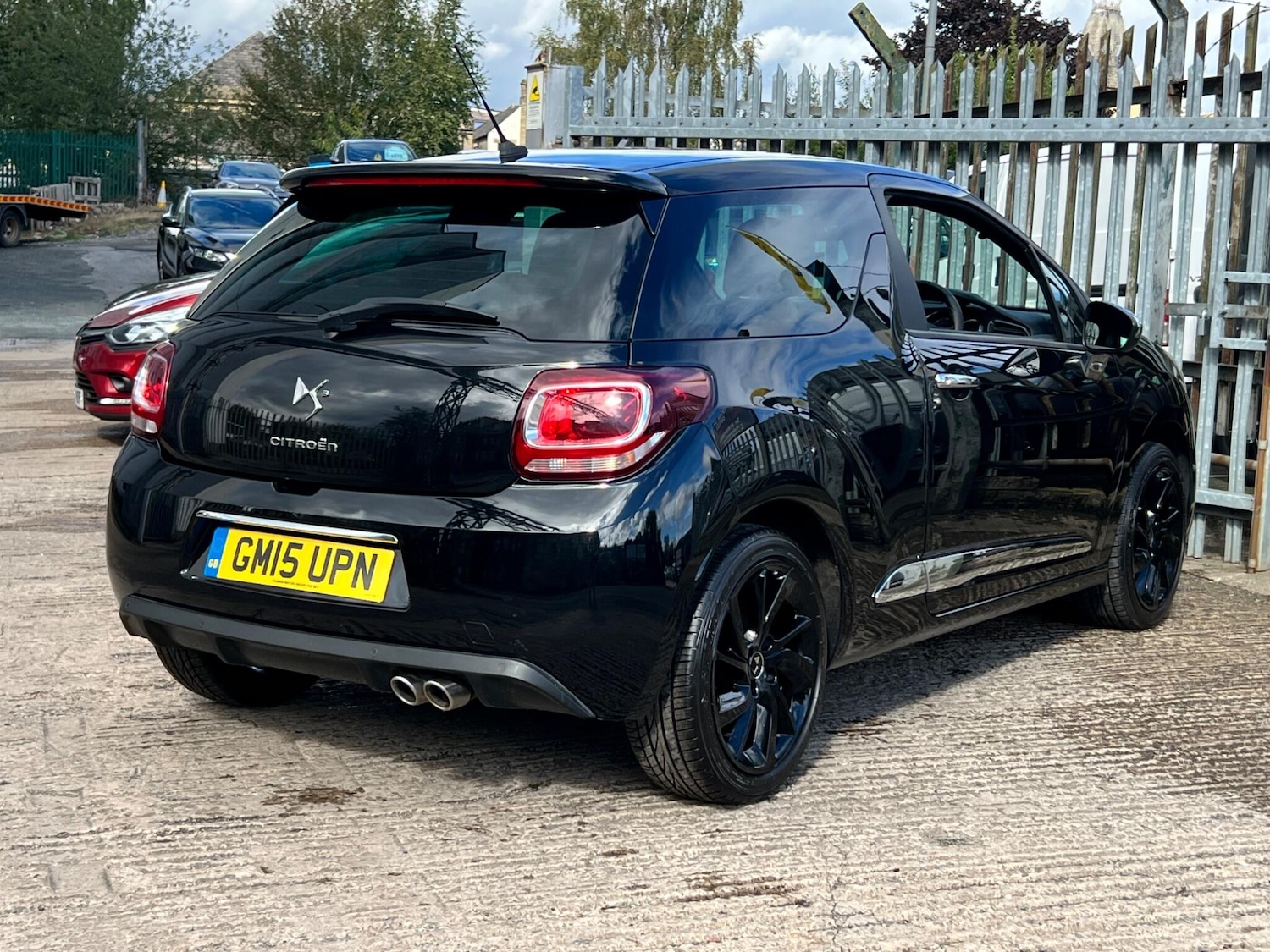 Used Citroen DS3 2015 for sale - 76001149: Photo 12