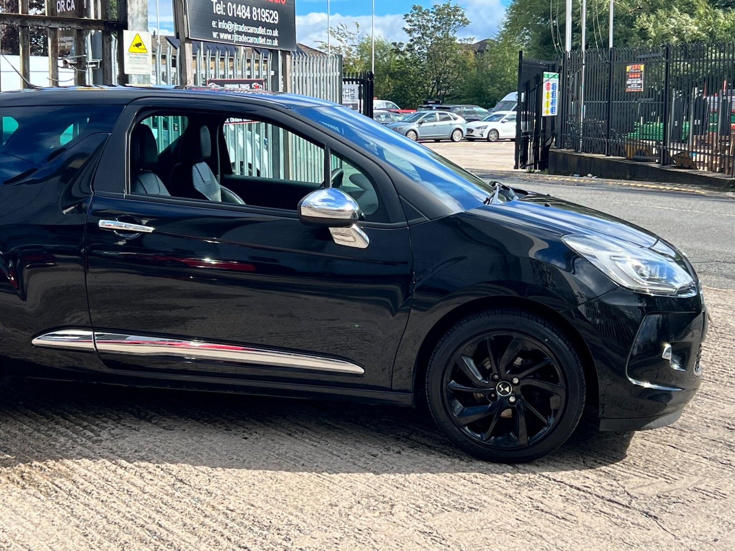 Used Citroen DS3 2015 for sale - 76001149: Photo 16