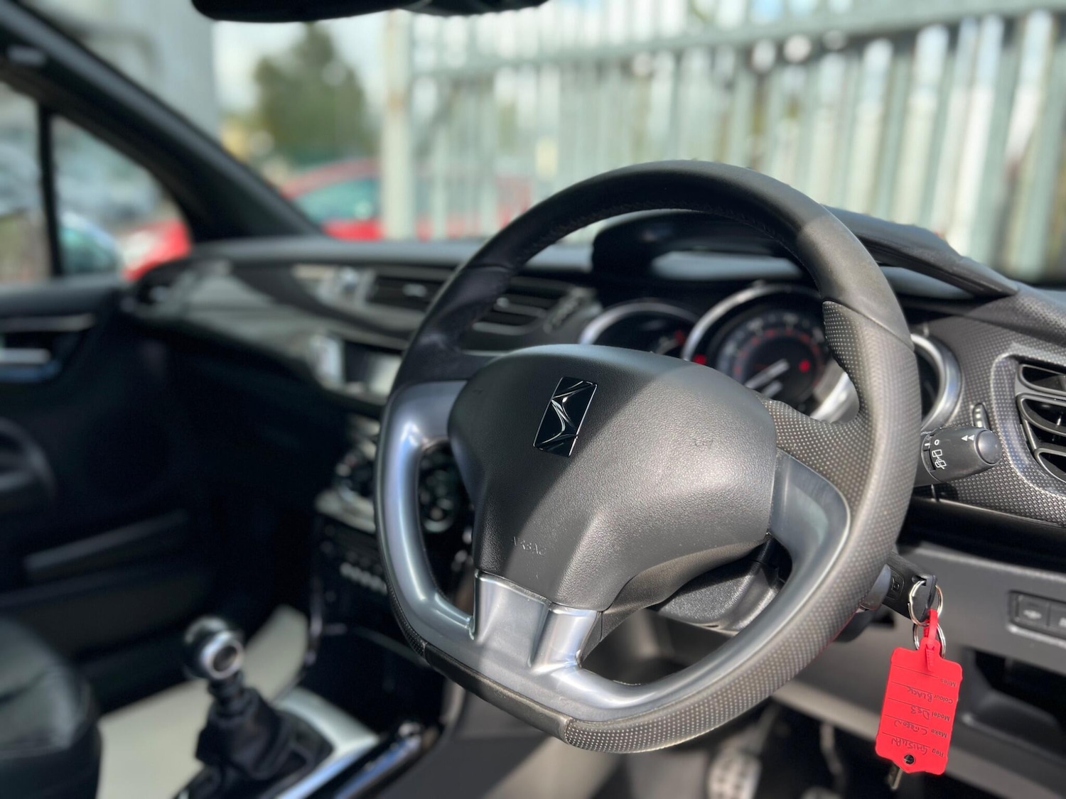 Used Citroen DS3 2015 for sale - 76001149: Photo 33