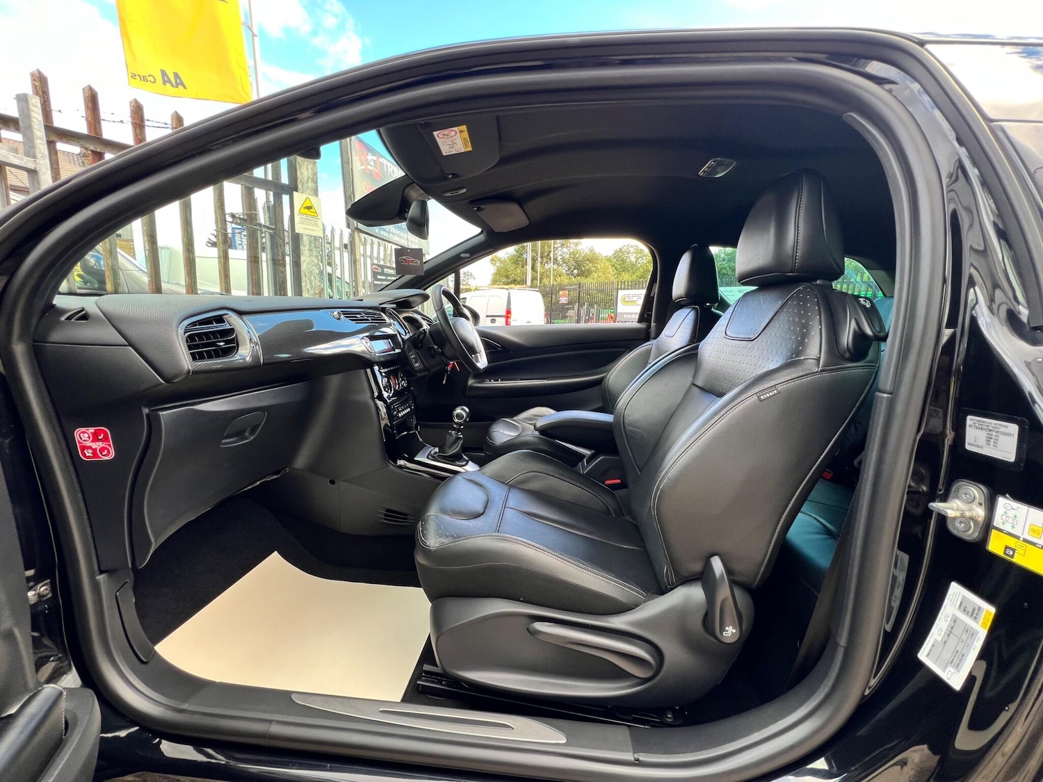 Used Citroen DS3 2015 for sale - 76001149: Photo 54