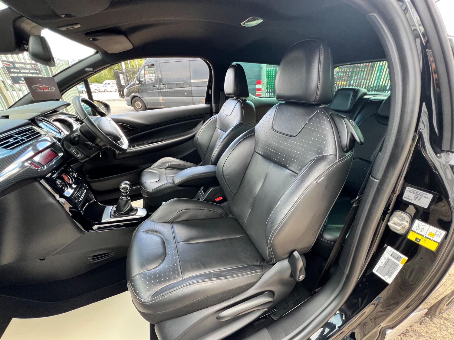 Used Citroen DS3 2015 for sale - 76001149: Photo 56