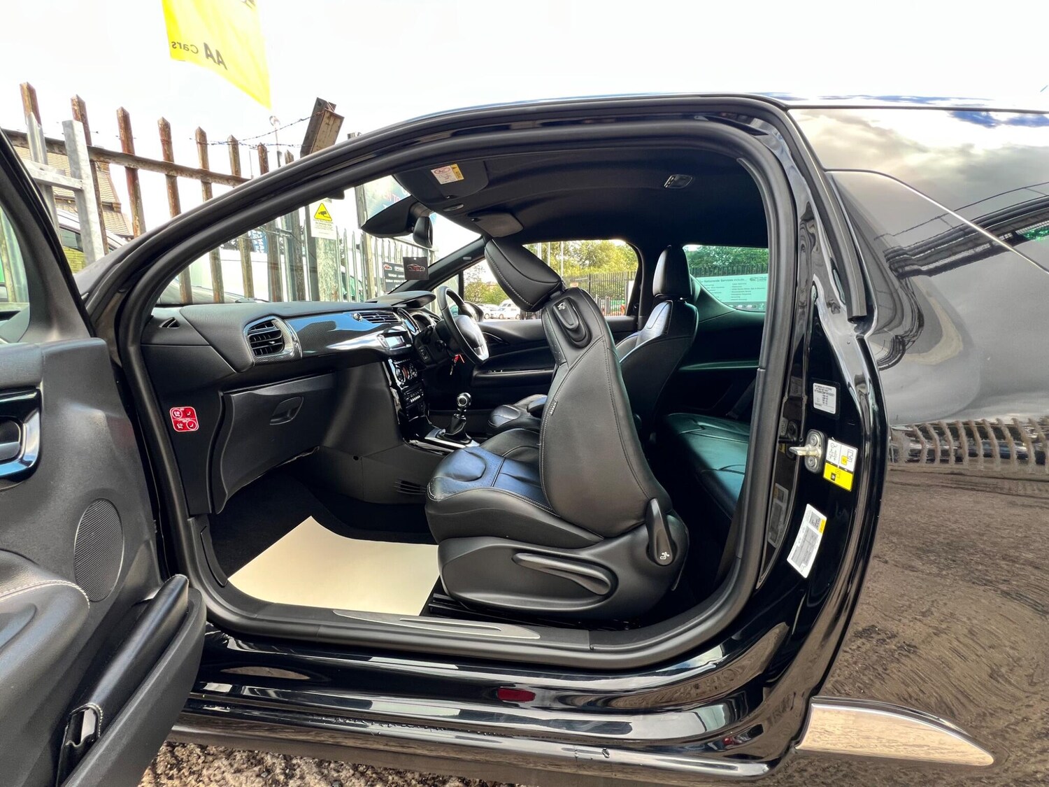 Used Citroen DS3 2015 for sale - 76001149: Photo 58