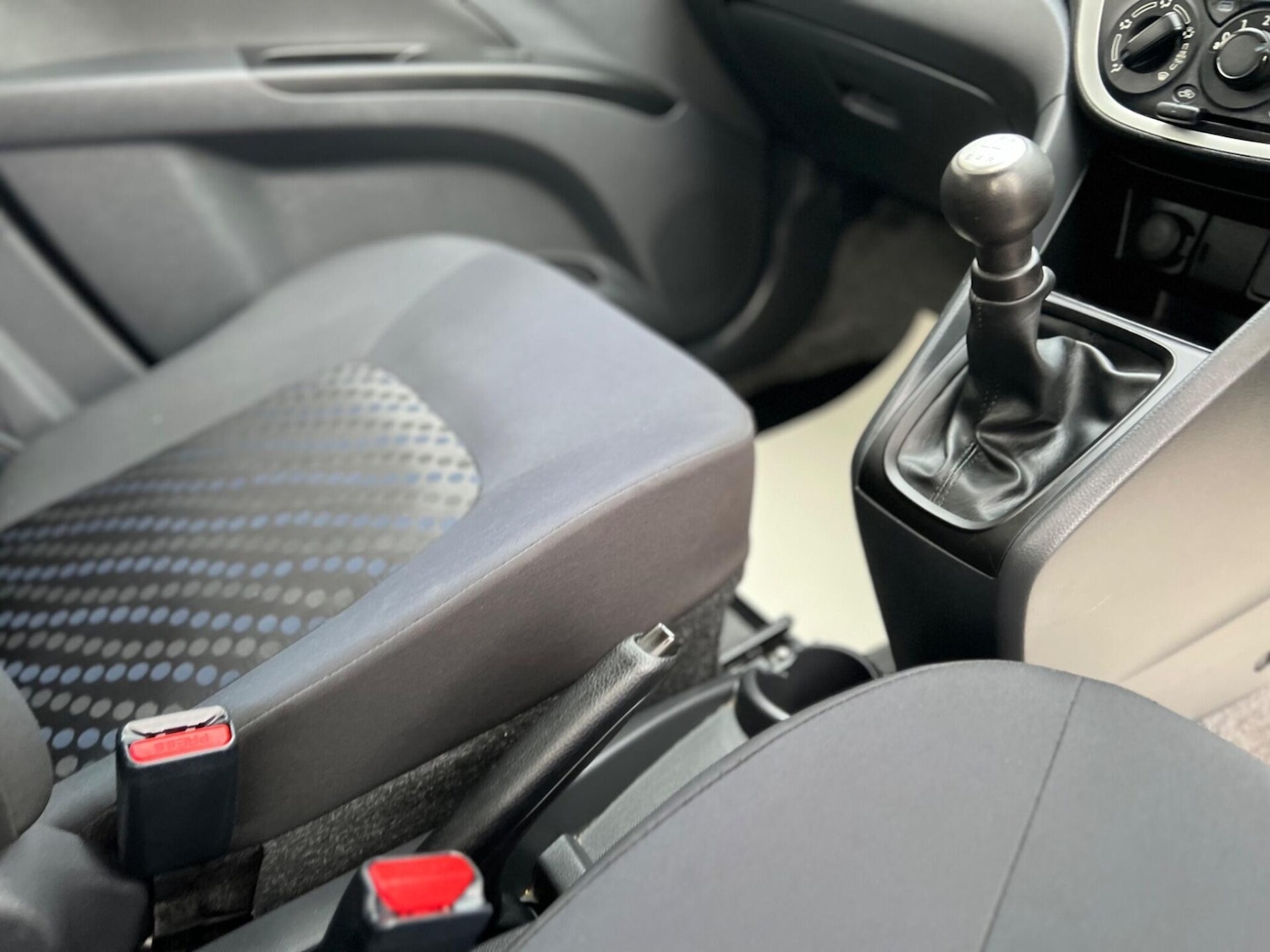 Used Suzuki Celerio 2015 for sale - 77249686: Photo 38