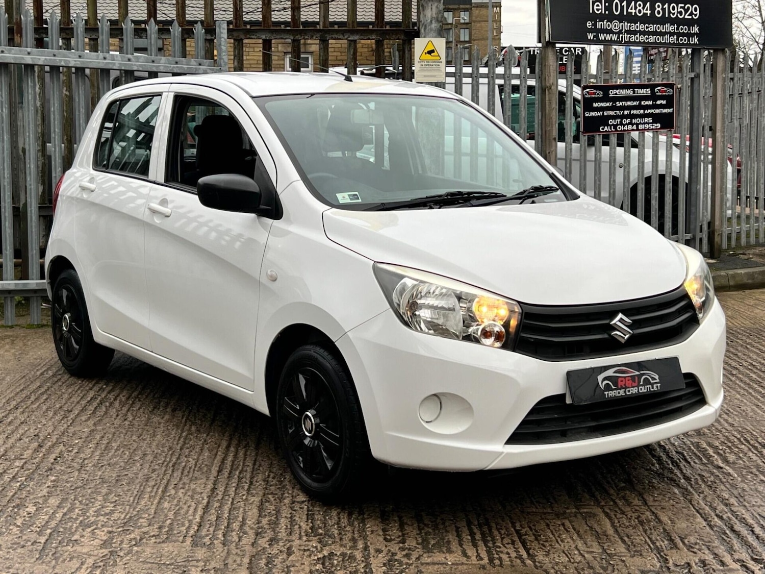 Used Suzuki Celerio 2015 for sale - 77249686: Photo 4