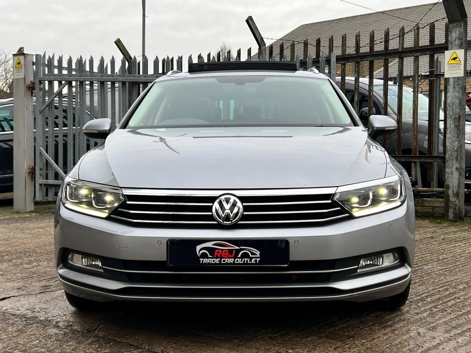 Used Volkswagen Passat 2018 for sale - 77144124: Photo 17