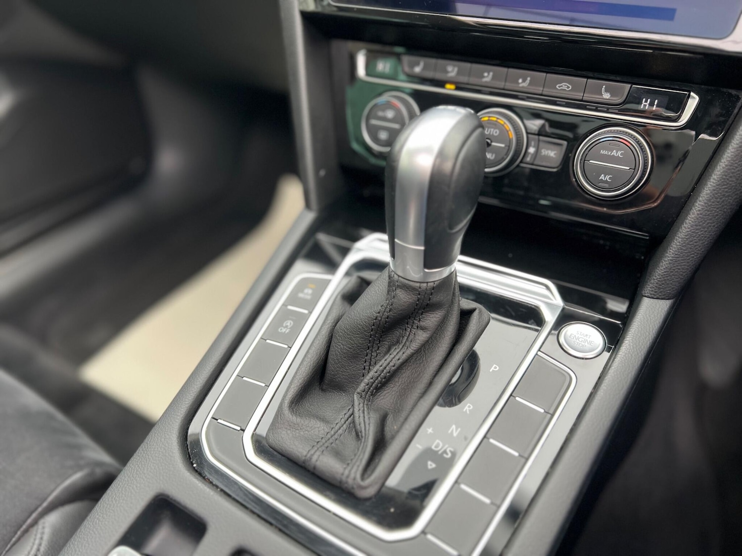 Used Volkswagen Passat 2018 for sale - 77144124: Photo 53