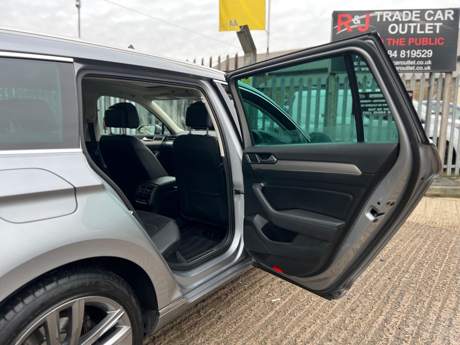 Used Volkswagen Passat 2018 for sale - 77144124: Photo 68