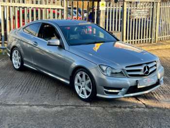 Used Mercedes-Benz C-Class 2014 for sale - 74909069: Photo