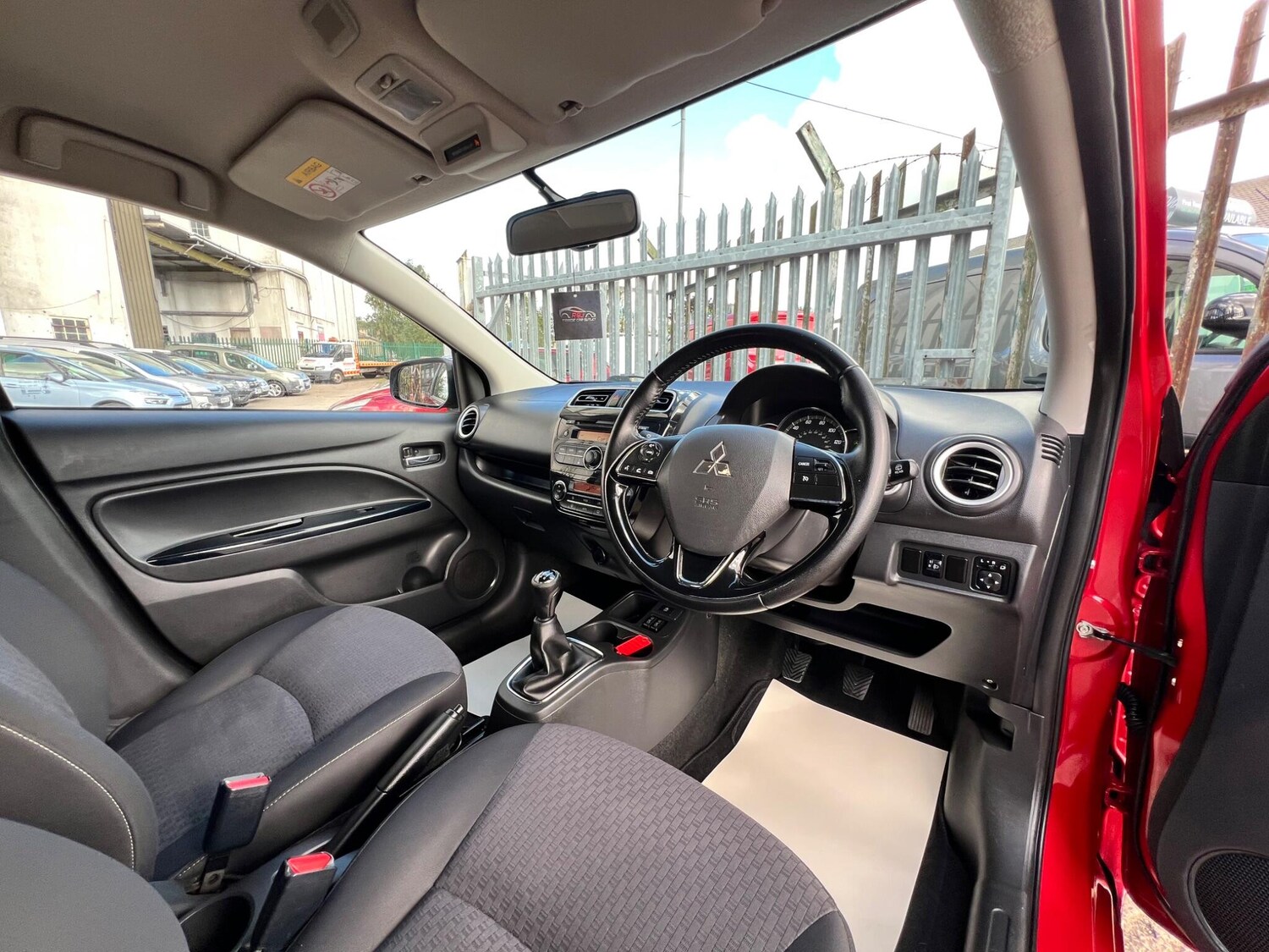 Used Mitsubishi Mirage 2016 for sale - 76584063: Photo 32