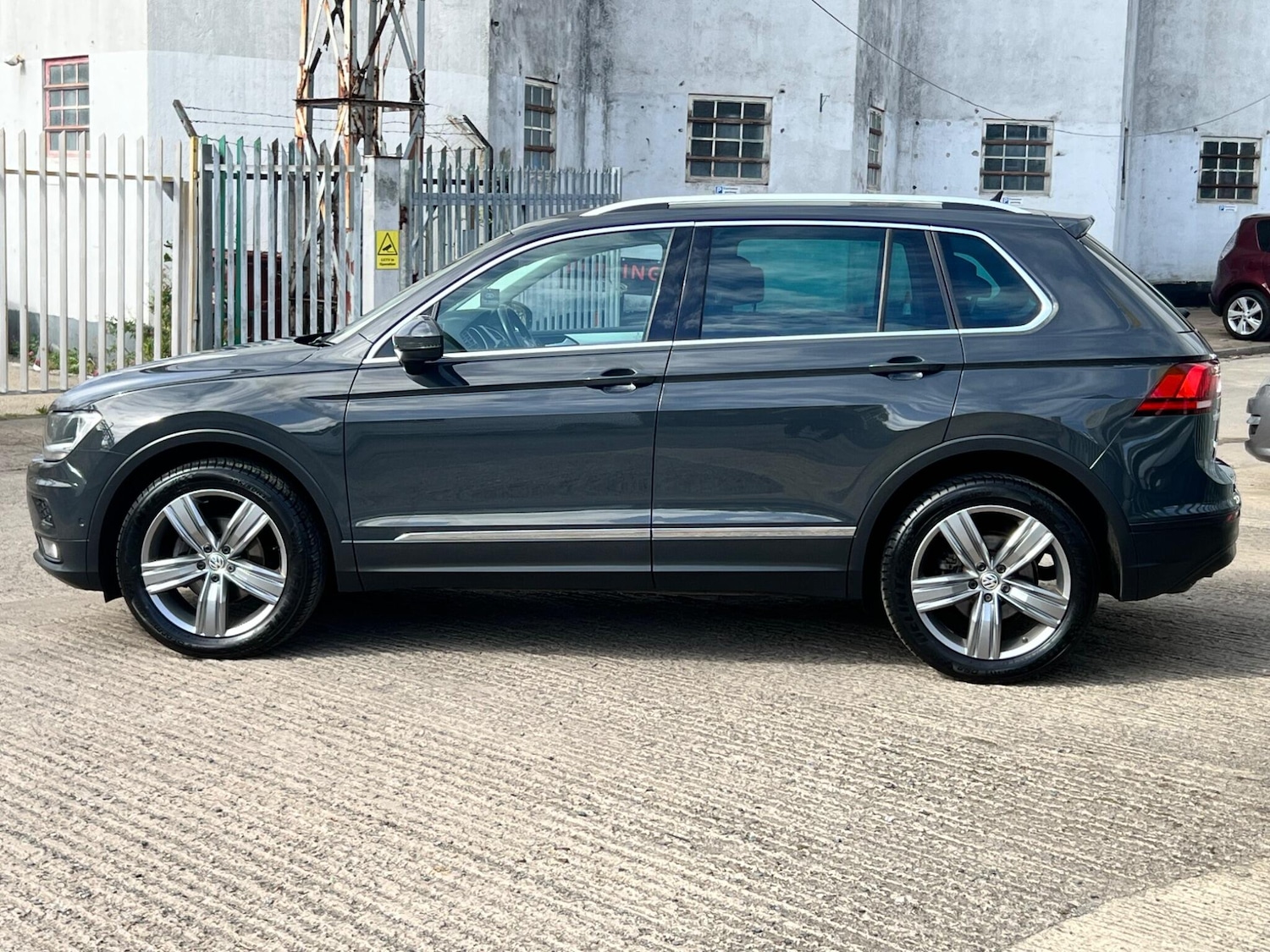 Used Volkswagen Tiguan 2019 for sale - 76584056: Photo 13