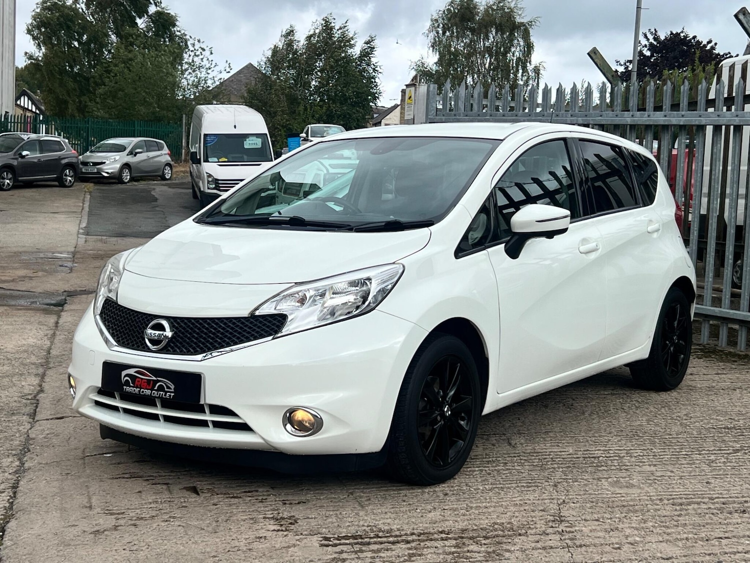 Used Nissan Note 2017 for sale - 76282994: Photo 3