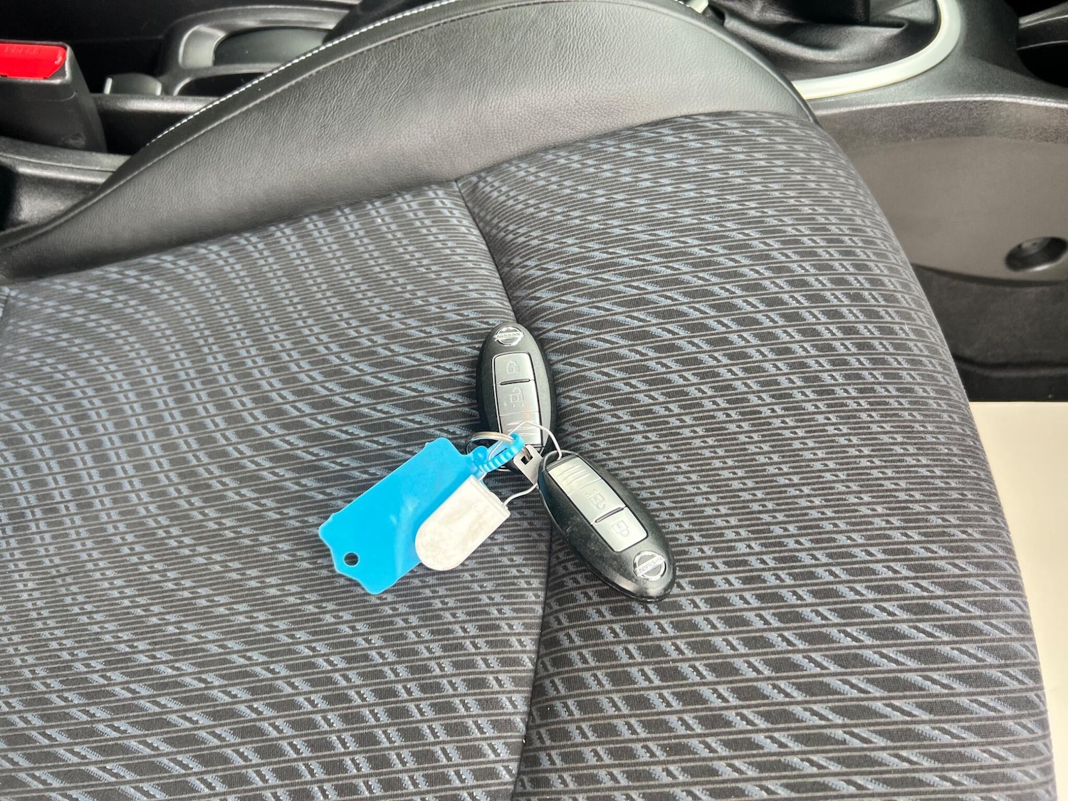 Used Nissan Note 2017 for sale - 76282994: Photo 46