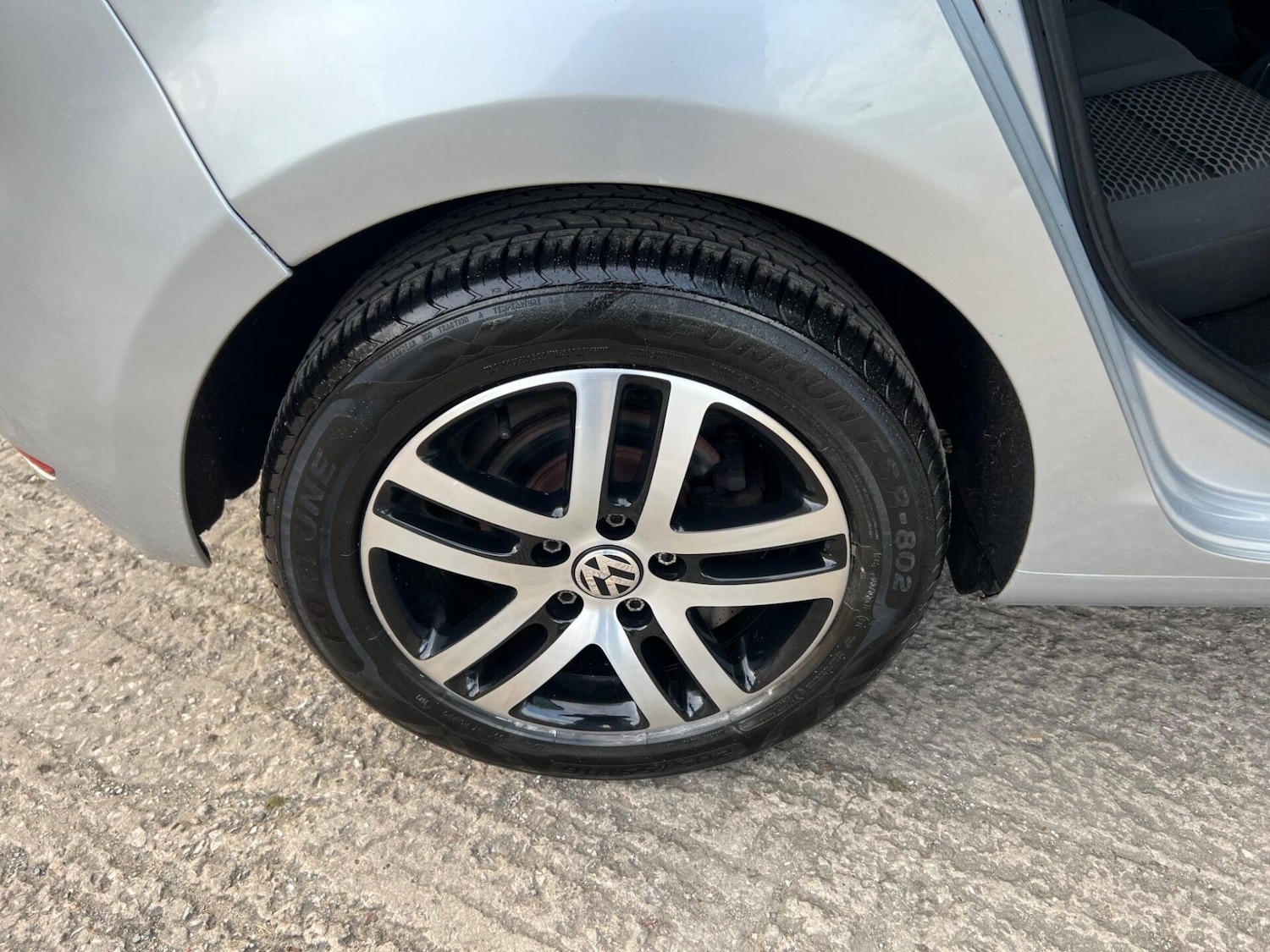 Used Volkswagen Golf 2011 for sale - 77249768: Photo 11