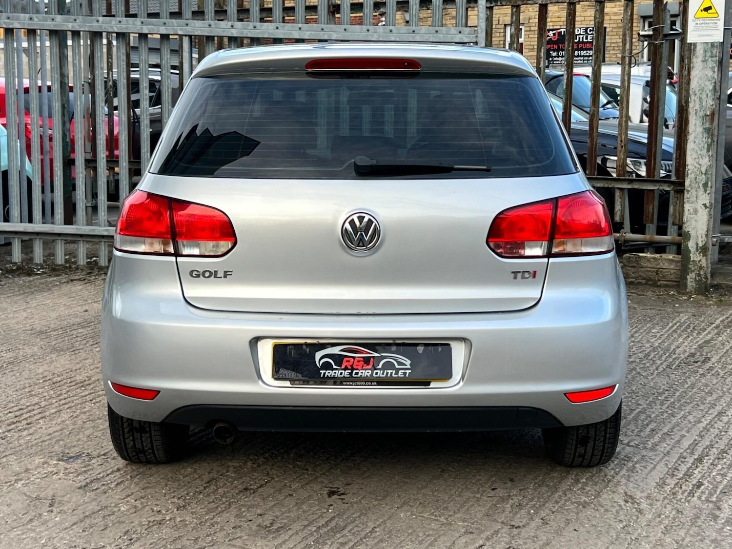 Used Volkswagen Golf 2011 for sale - 77249768: Photo 17