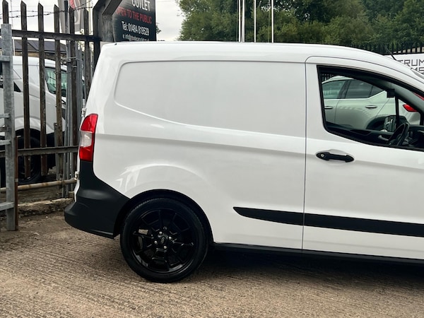 Used Ford Transit Courier 2019 for sale - 75677436: Photo 10