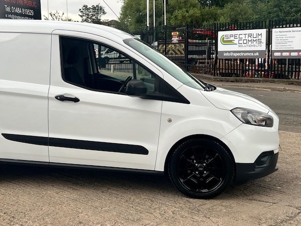 Used Ford Transit Courier 2019 for sale - 75677436: Photo 11