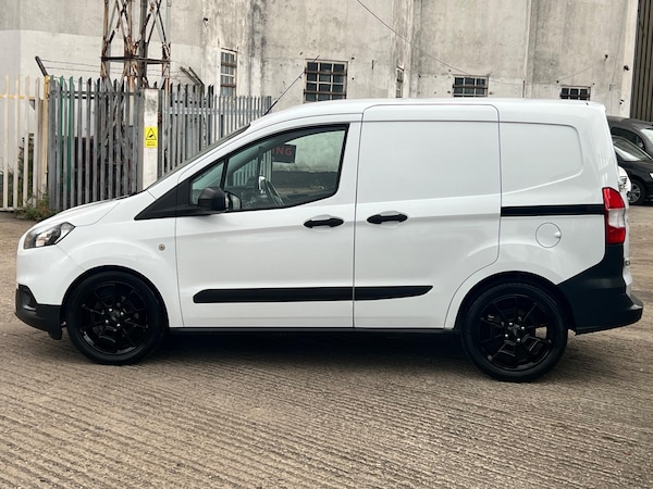 Used Ford Transit Courier 2019 for sale - 75677436: Photo 13