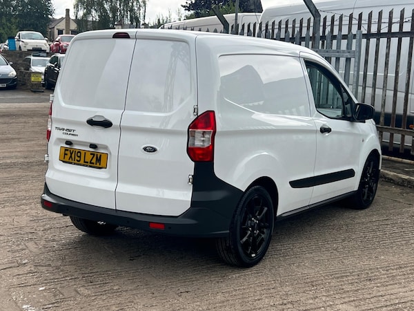Used Ford Transit Courier 2019 for sale - 75677436: Photo 19