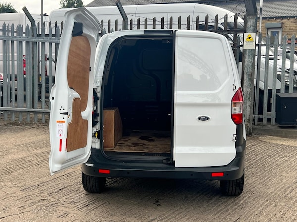 Used Ford Transit Courier 2019 for sale - 75677436: Photo 26