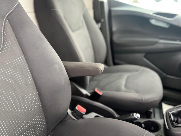Used Ford Transit Courier 2019 for sale - 75677436: Photo 38