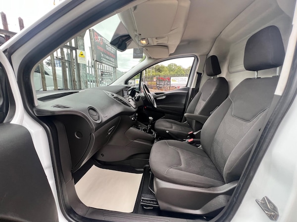 Used Ford Transit Courier 2019 for sale - 75677436: Photo 56