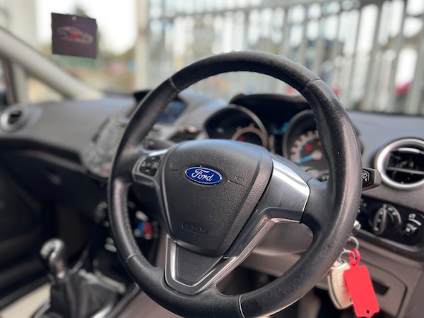 Used Ford Fiesta 2016 for sale - 76238818: Photo 33
