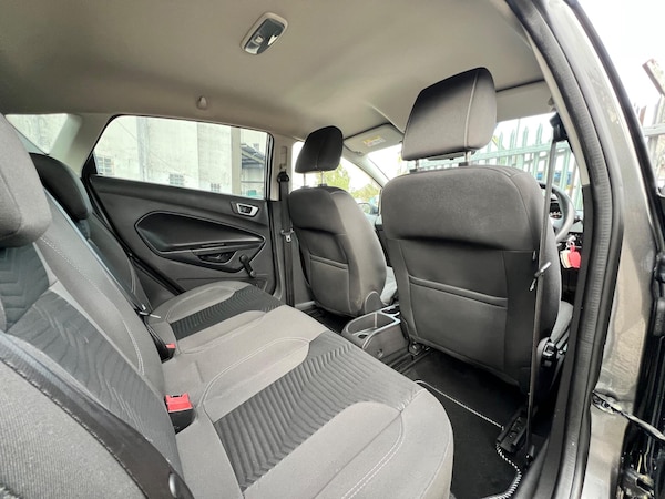 Used Ford Fiesta 2016 for sale - 76238818: Photo 46