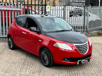 Used Chrysler Ypsilon 2012 for sale - 76260339: Photo 4