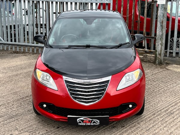 Used Chrysler Ypsilon 2012 for sale - 76260339: Photo 8