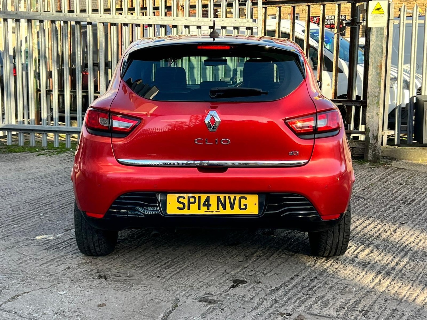 Used Renault Clio 2014 for sale - 76619965: Photo 22