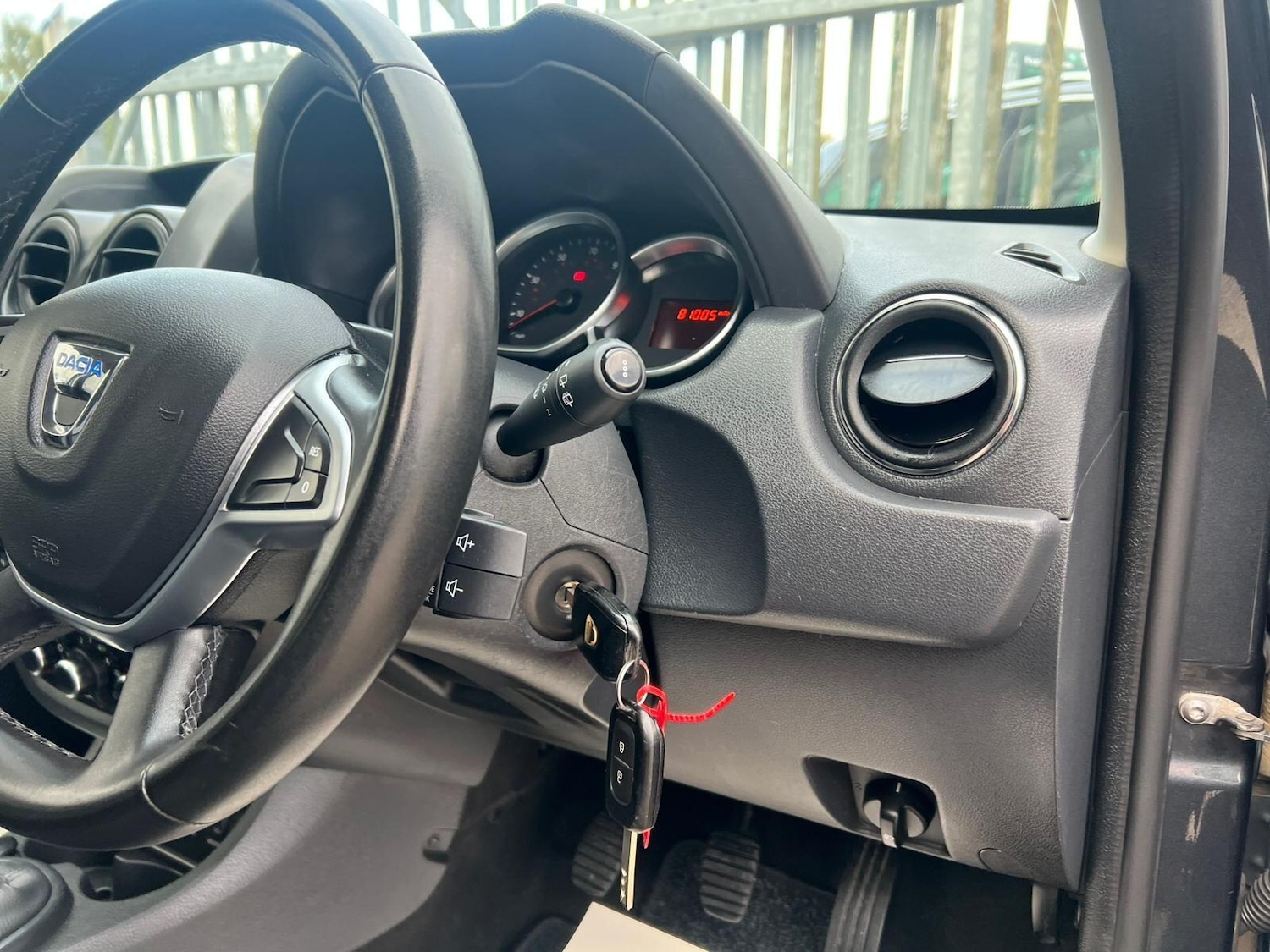 Used Dacia Duster 2017 for sale - 76538241: Photo 36