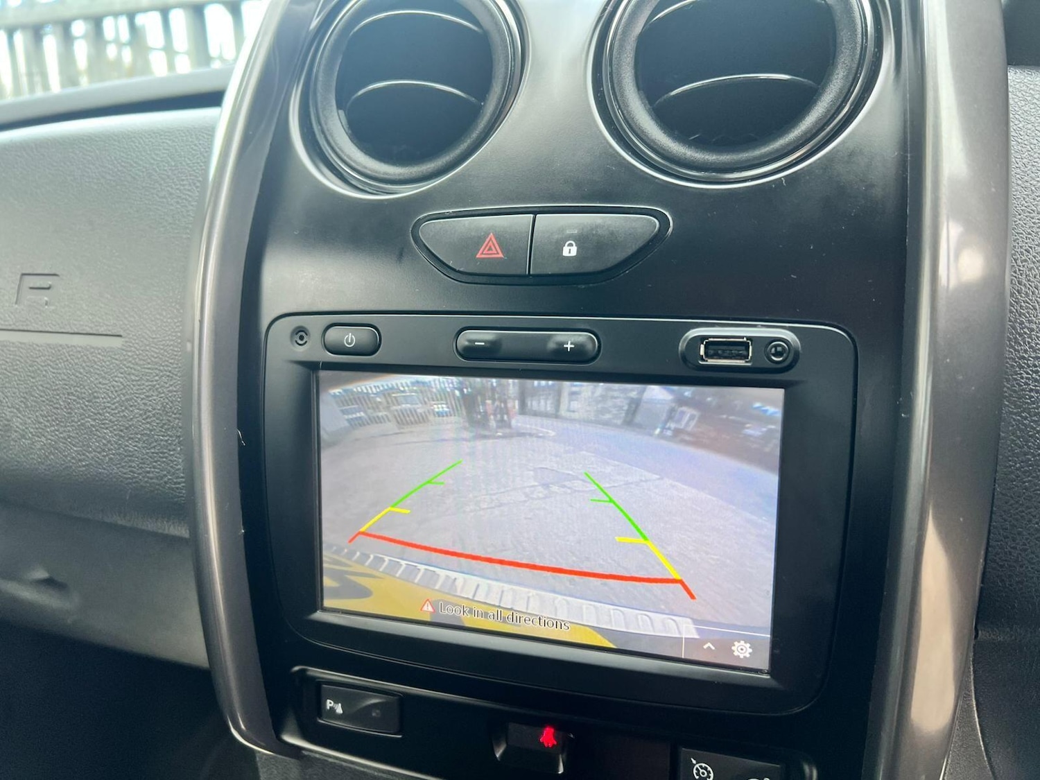 Used Dacia Duster 2017 for sale - 76538241: Photo 43