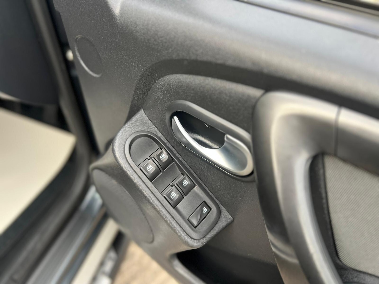 Used Dacia Duster 2017 for sale - 76538241: Photo 46