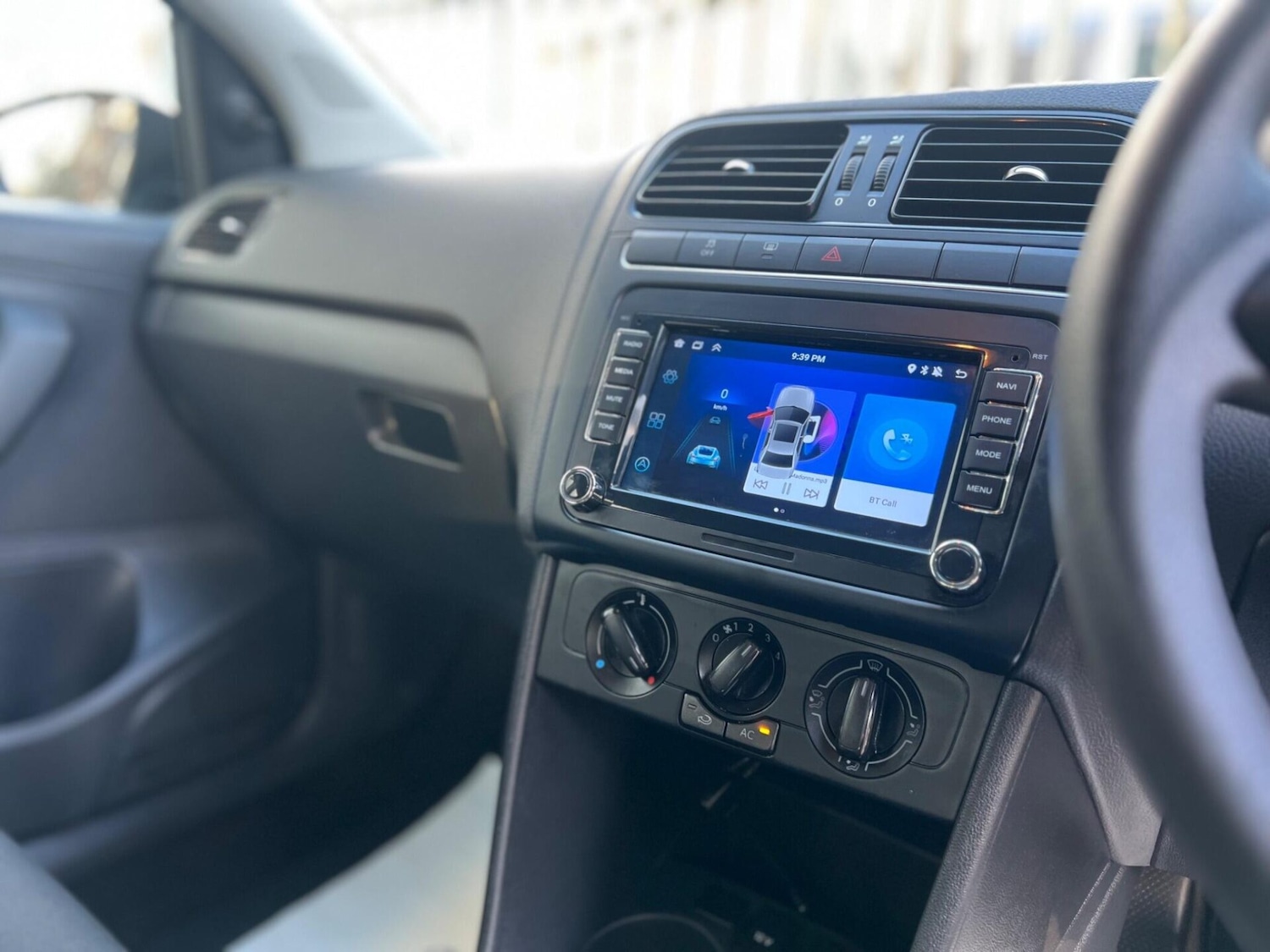 Used Volkswagen Polo 2012 for sale - 77249747: Photo 36