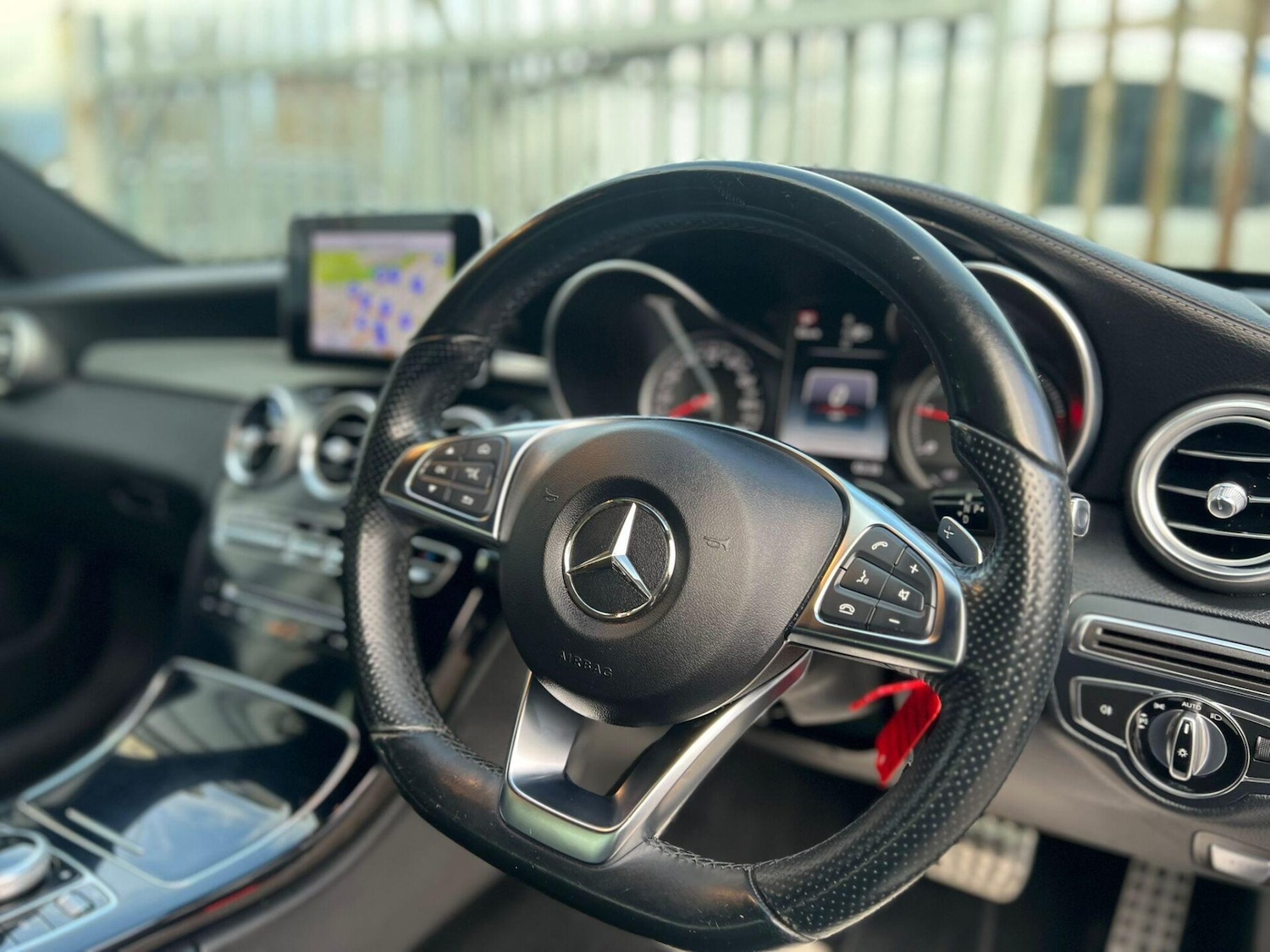 Used Mercedes-Benz C Class 2014 for sale - 77249728: Photo 36