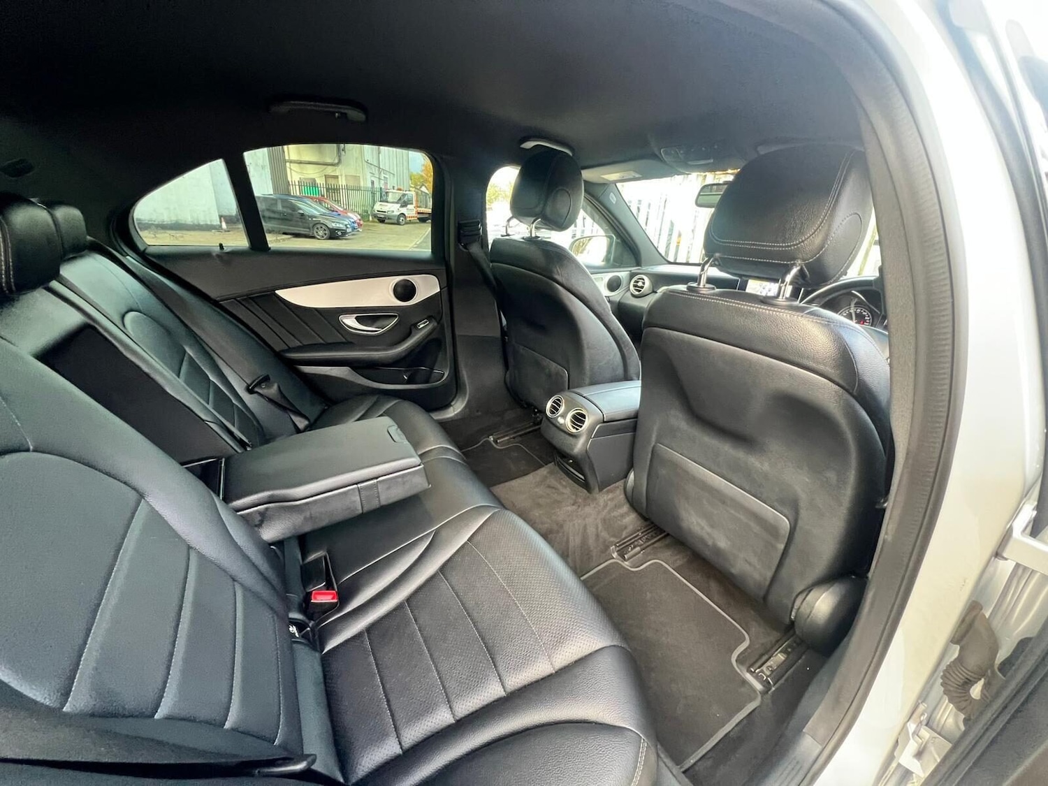 Used Mercedes-Benz C Class 2014 for sale - 77249728: Photo 52