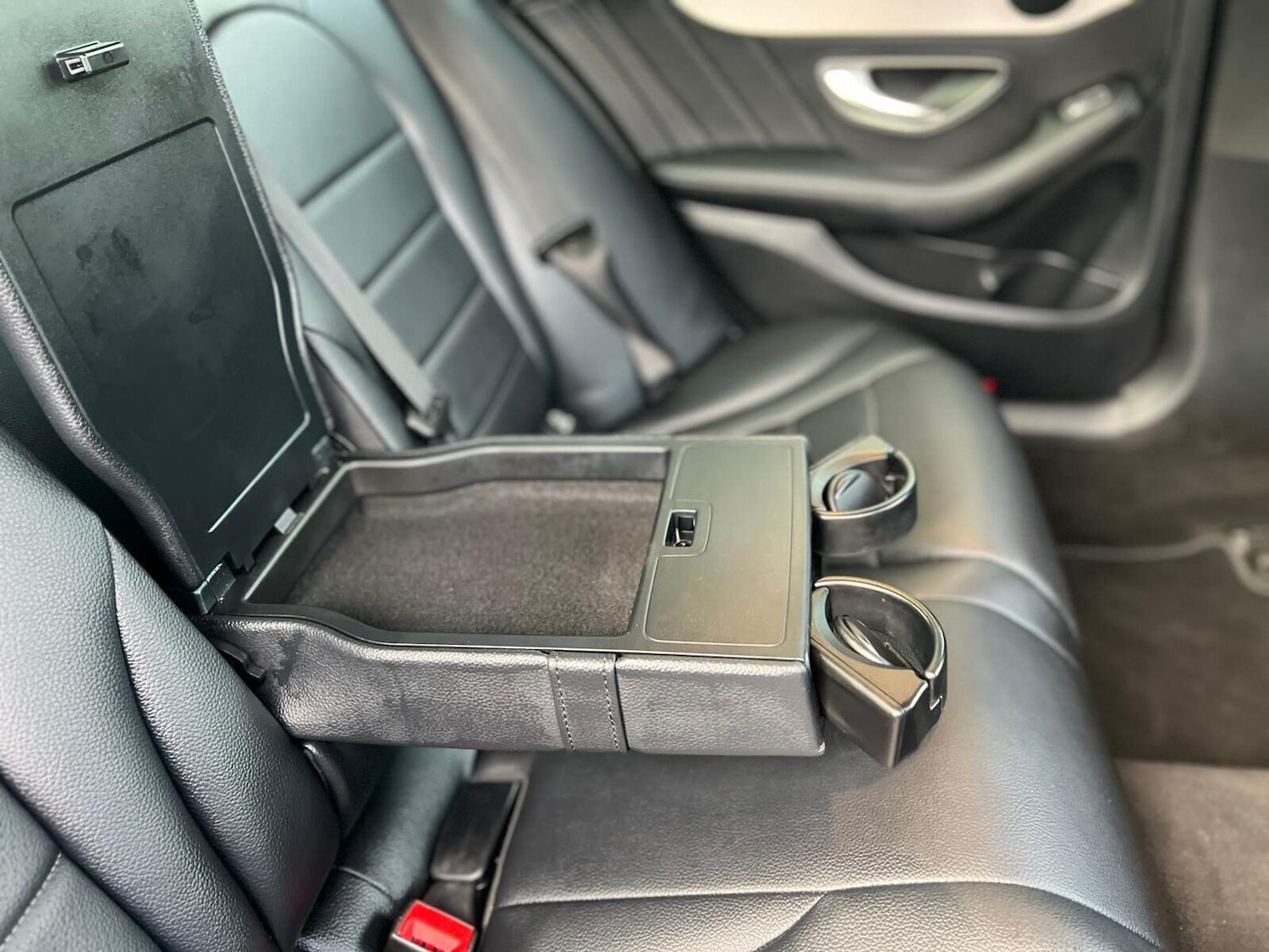 Used Mercedes-Benz C Class 2014 for sale - 77249728: Photo 54