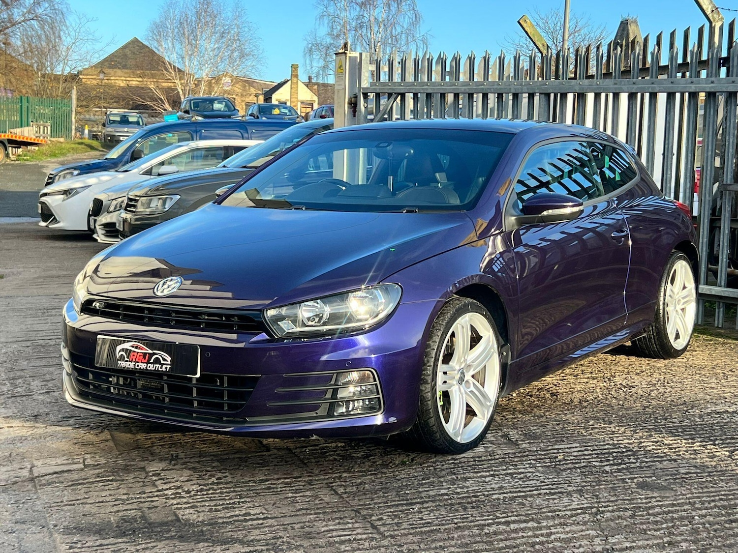 Used Volkswagen Scirocco 2015 for sale - 77016933: Photo 3