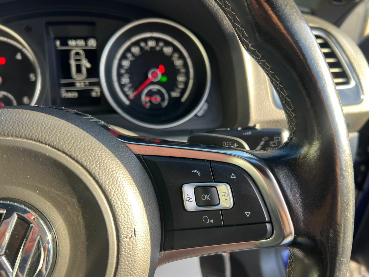 Used Volkswagen Scirocco 2015 for sale - 77016933: Photo 40