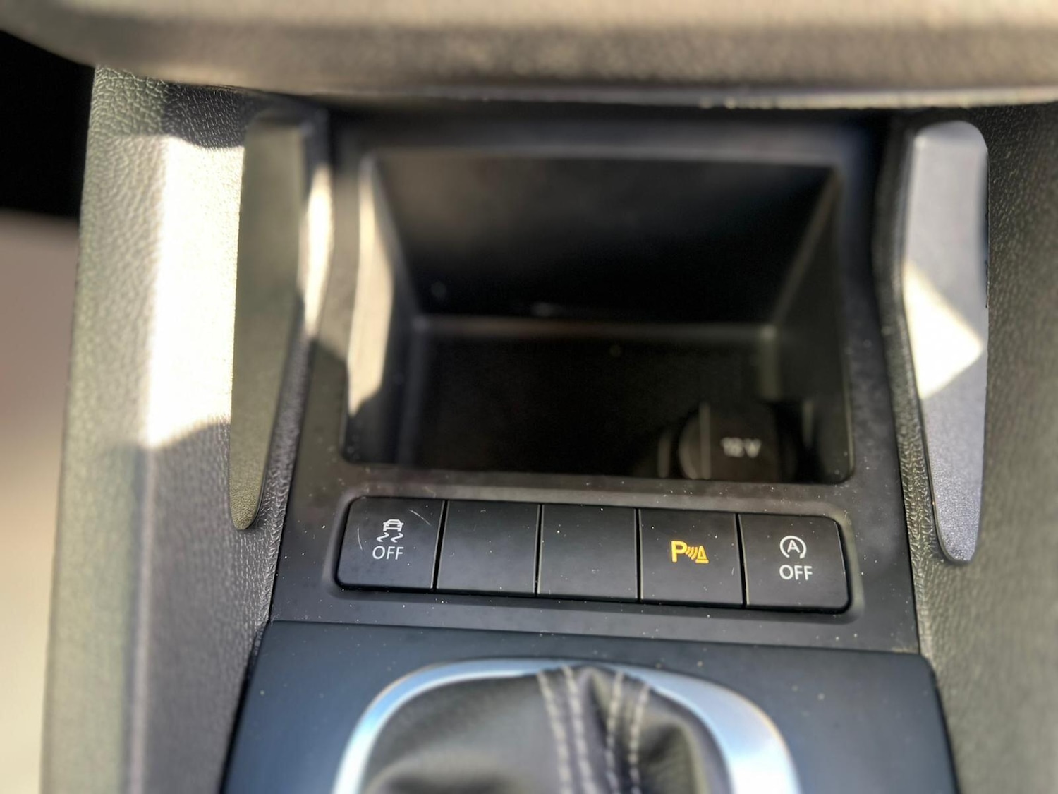 Used Volkswagen Scirocco 2015 for sale - 77016933: Photo 48