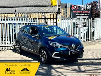 Used Renault Captur 2018 for sale - 79652386: Photo