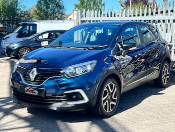 Used Renault Captur 2018 for sale - 79652386: Photo