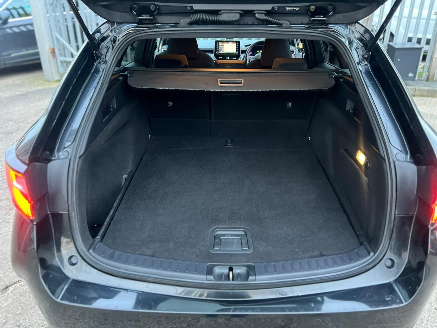 Used Toyota Corolla 2019 for sale - 77174427: Photo 24